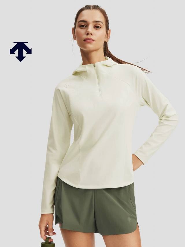 Descente Women's Training Series Half-Zip Hooded Sweatshirt The irreplaceable De