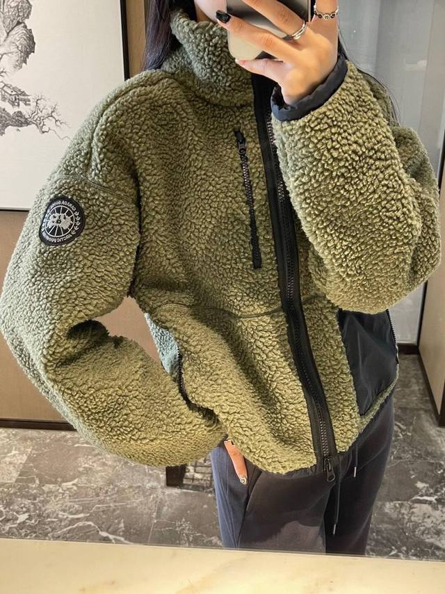 New Arrival! Canada Goose Matcha Green Lambswool Coat - A New Color Added to the