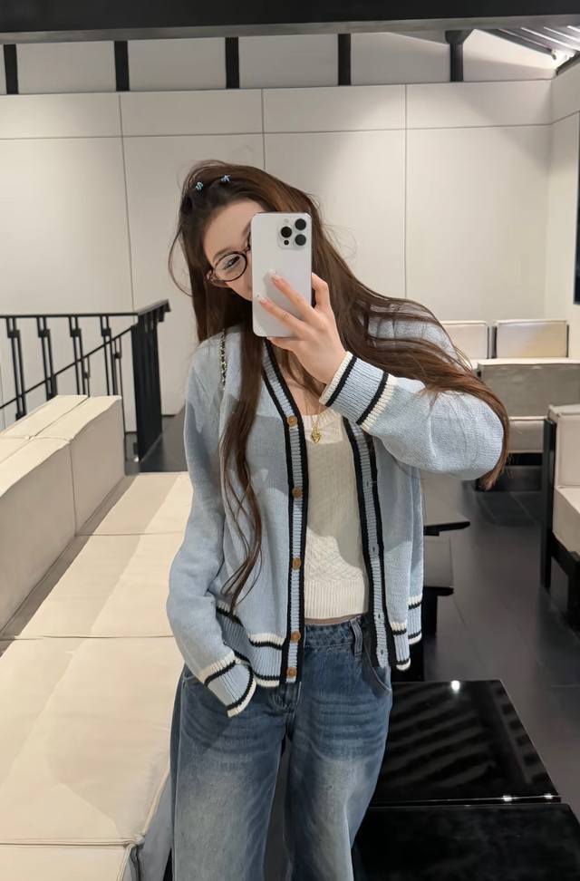 New Arrival! Vivienne Westwood Saturn Autumn Cardigan~ Saturn Glacier Blue. The