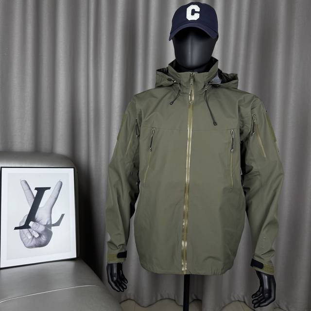 Exclusive premium product for Ranger Green: Arc'teryx Alpha Leaf Jacket Gen2 Bre