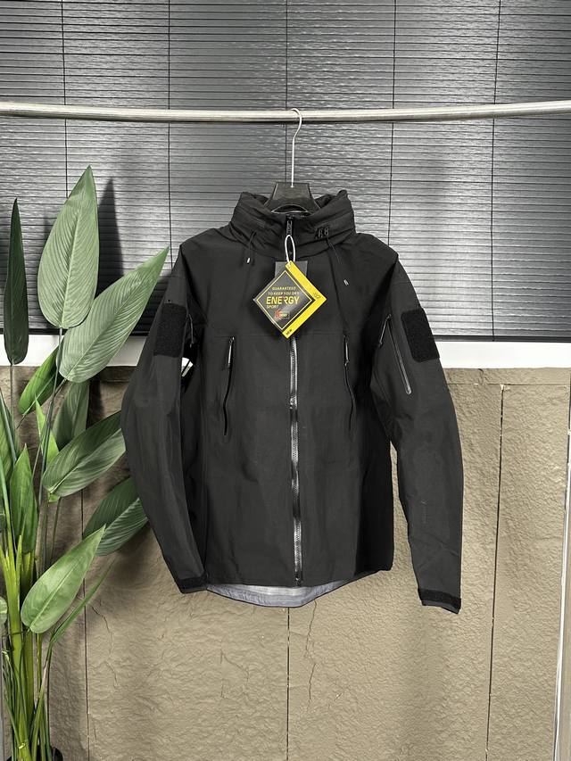 10 Free Cleaning Agent Style No.: Dj1270 Arc'teryx Leaf Alpha Gen2 Hardshell Jac