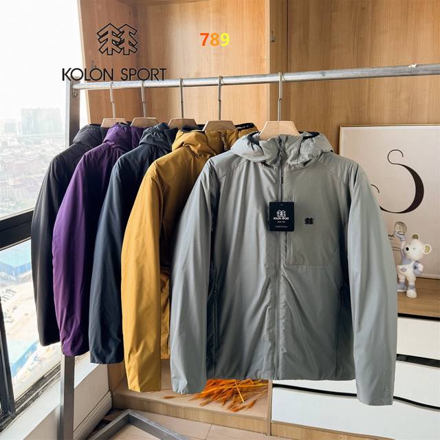 Kolon Sport's new autumn/winter collection features couple's outdoor cotton-padd