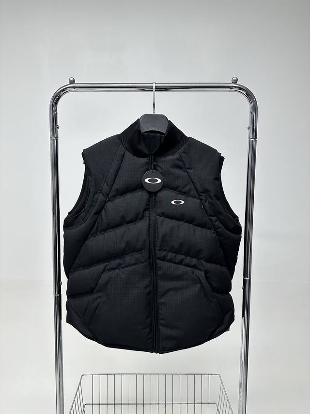 Top-tier real-shot comparison of genuine and counterfeit style number Dj908856 O