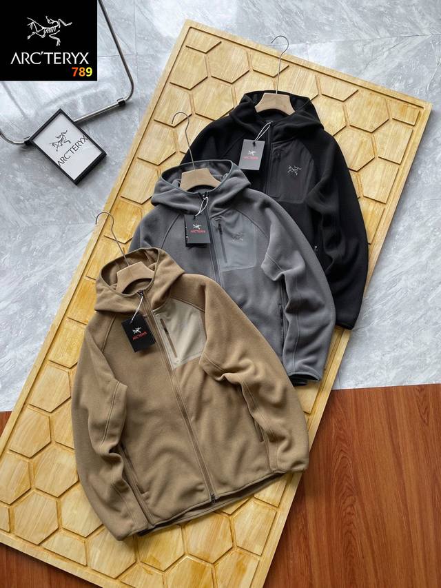 Arc'teryx Reversible Hooded Fleece Tricolor Jacket - Lightweight and Quick-Warm,