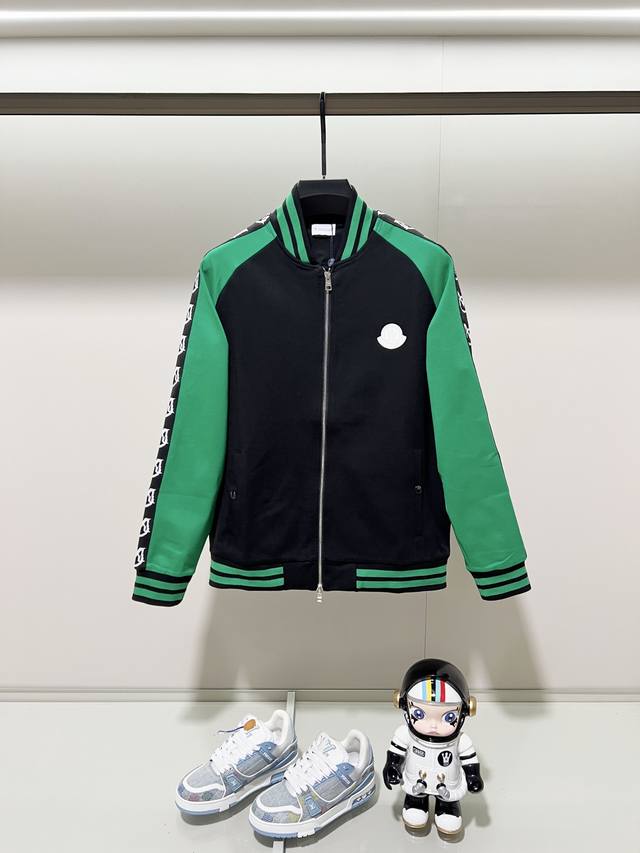 Moncler Custom Fabric Zipper Jacket Set (Ddd) Color-blocked design with embroide