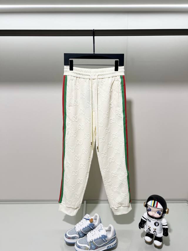 Gucci Custom Fabric Suit Casual Sweatpants Red and green webbing patchwork all-o