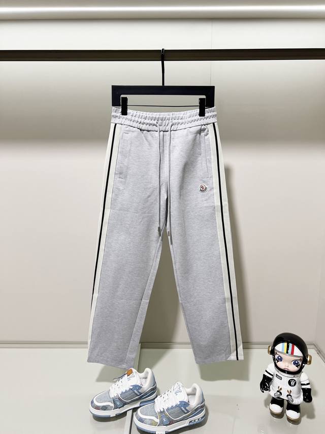 Moncler Custom Fabric Suit Casual Sweatpants Simple side webbing splicing proces