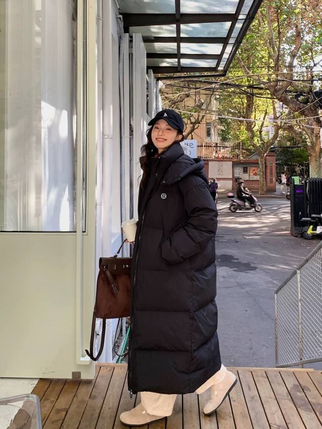 Lululemon (Ddd) This down jacket boasts life-saving warmth, making it a perfect