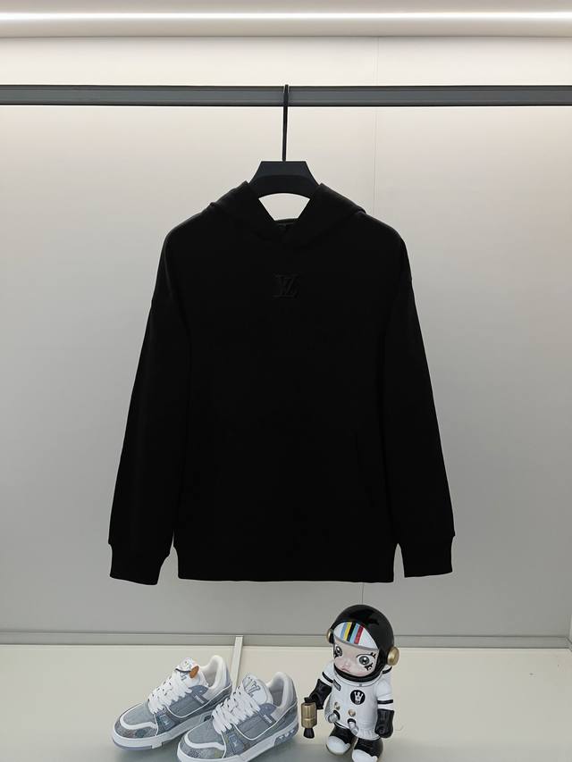 Louis Vuitton 420g 100% Cotton Hooded Sweatshirt. Classic, simple, 3D embossed l