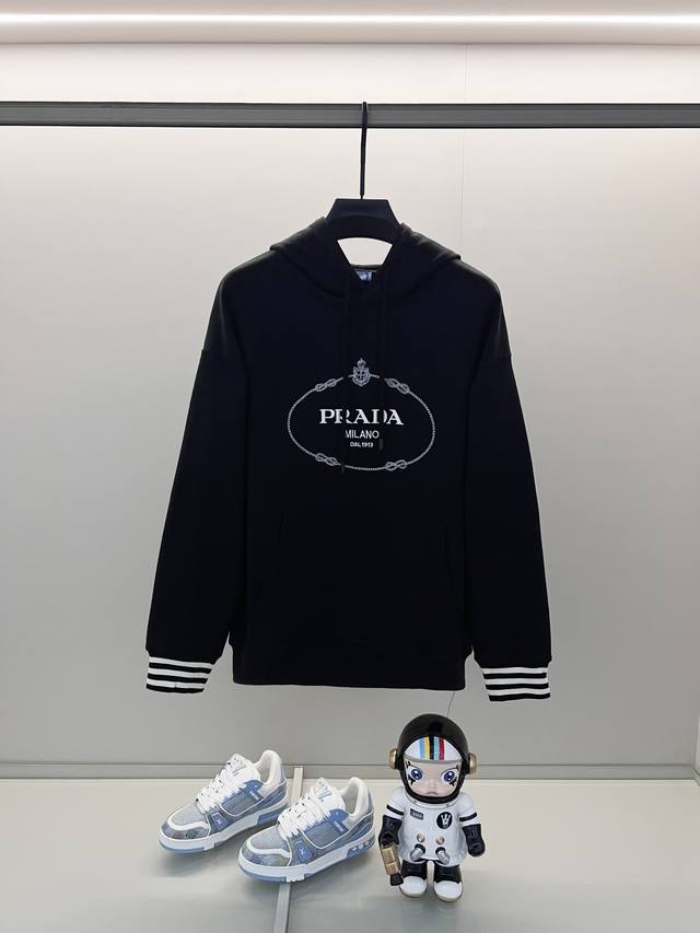 Prada 420g 100% Cotton Hooded Sweatshirt. Features classic brand crown embroider