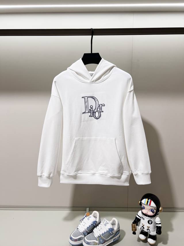 Dior 420g pure cotton hooded sweatshirt. Features embroidered logo, lettering, g
