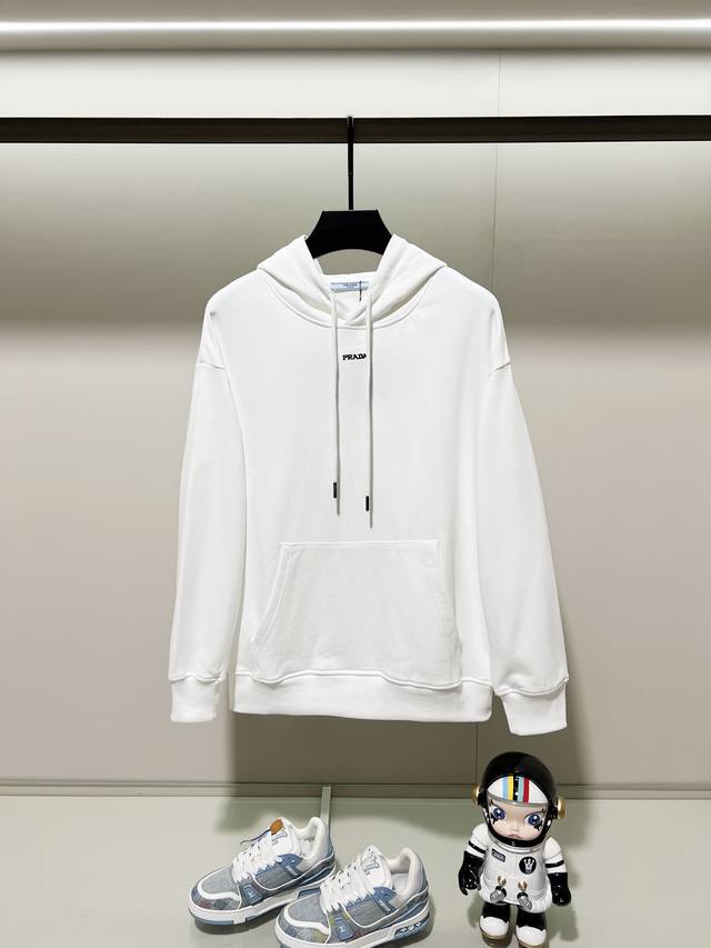 Prada 420g 100% Cotton Hooded Sweatshirt. Classic and simple small logo with exq