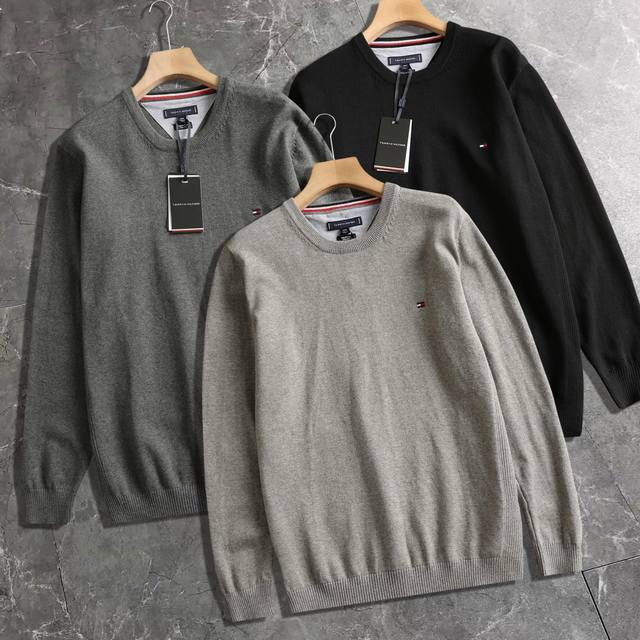 High-quality Tommy Hilfiger men's cotton crew neck sweater, a top-quality, versa