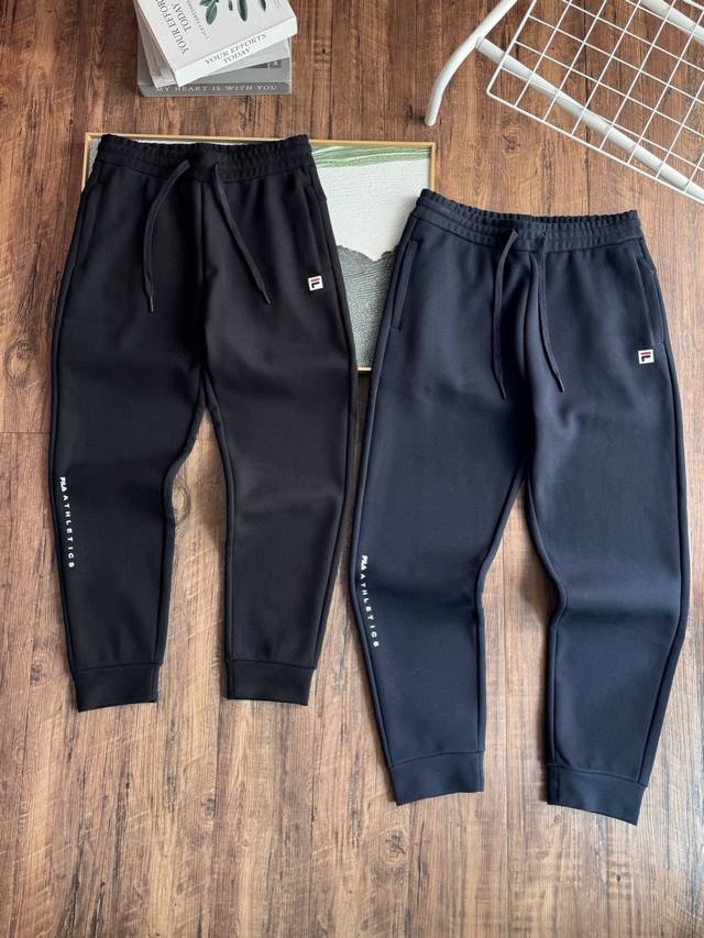 Fila winter fleece-lined pants use Oris composite baby fleece fabric, combining