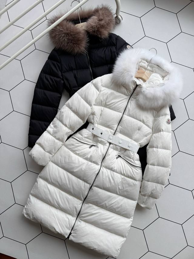 90% Down Jacket with Chip Sensor Support (Ddd) Moncler Hermifur Series Mid-Lengt