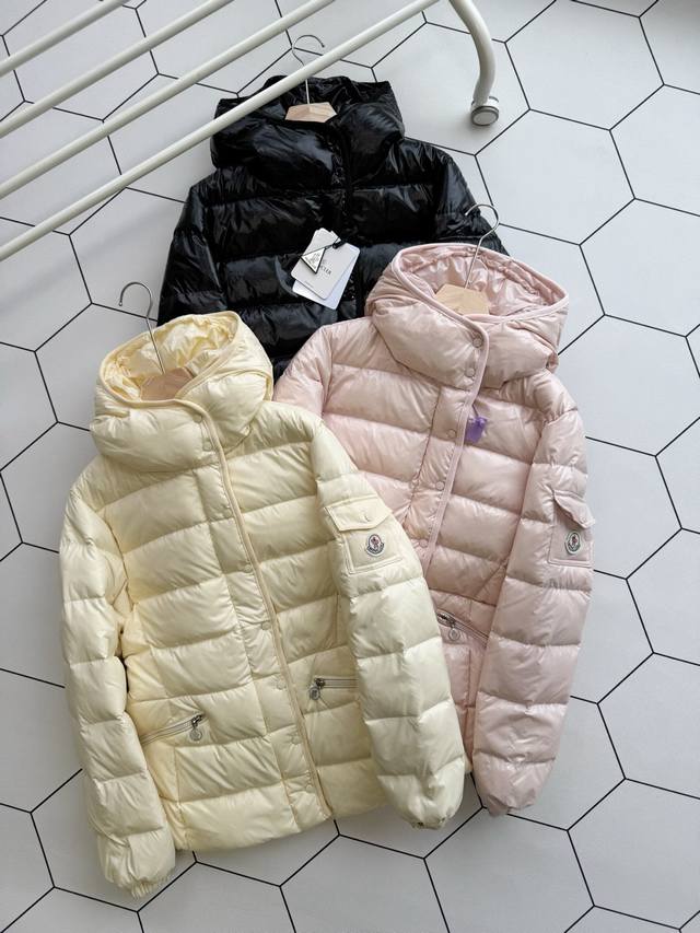 Top-tier Moncle 24Fw New Barante Slim Waist Down Jacket The slim waist design is