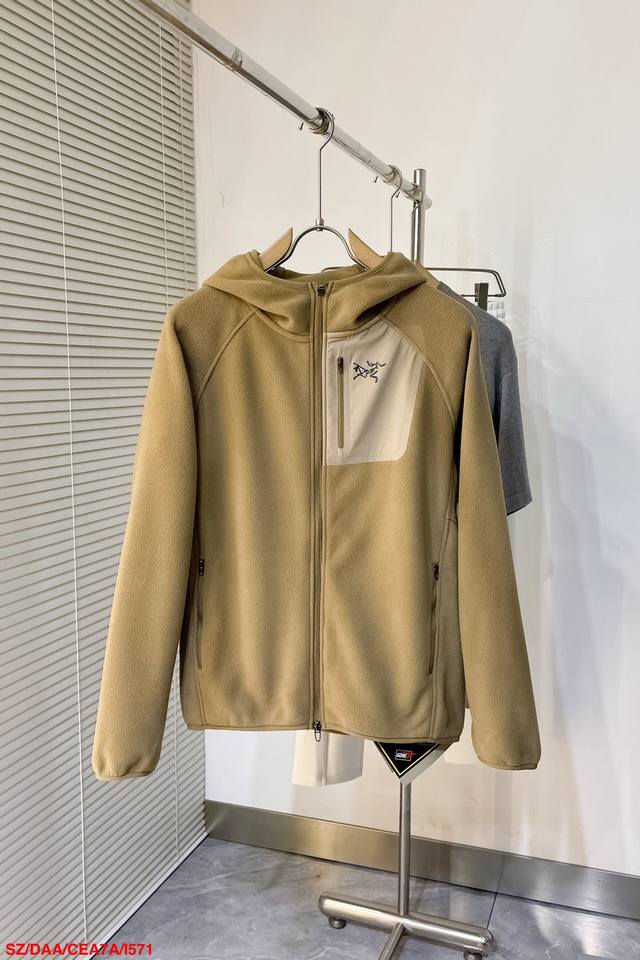 Arc'teryx Men's Outdoor Stand Collar Fleece Jacket, Fleece-lined Outerwear Cardi