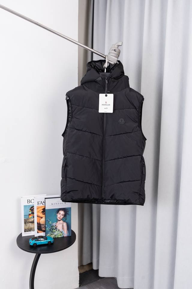 Style No.: S031 Original mold, distinct from generic goods. Moncler exclusive la