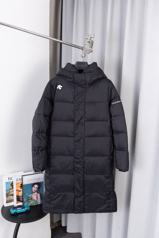 Style No.: C08 Exclusive High-Quality Descente Long Down Jacket for Men and Wome