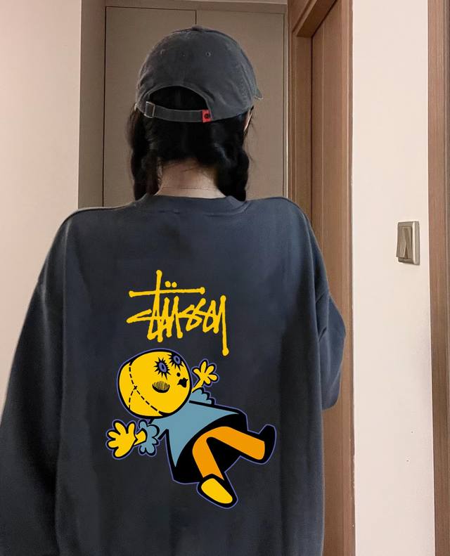 Stussy Winter Fleece-Lined Crew Neck Sweatshirt (Silver Fox Fleece Thickened) -