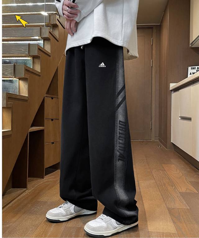 Adidas 25Ss new style jeans with heavy-duty washed denim patchwork and logo str