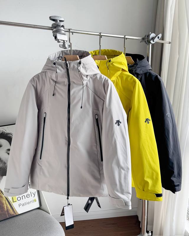 New Arrival: Descente Ski Series Professional Waterproof and Breathable Winter S
