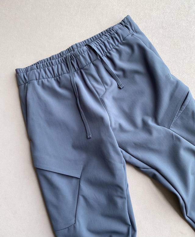 New Arrival Kolon Sport Fleece-Lined Softshell Workwear Pants with Pockets - Wat