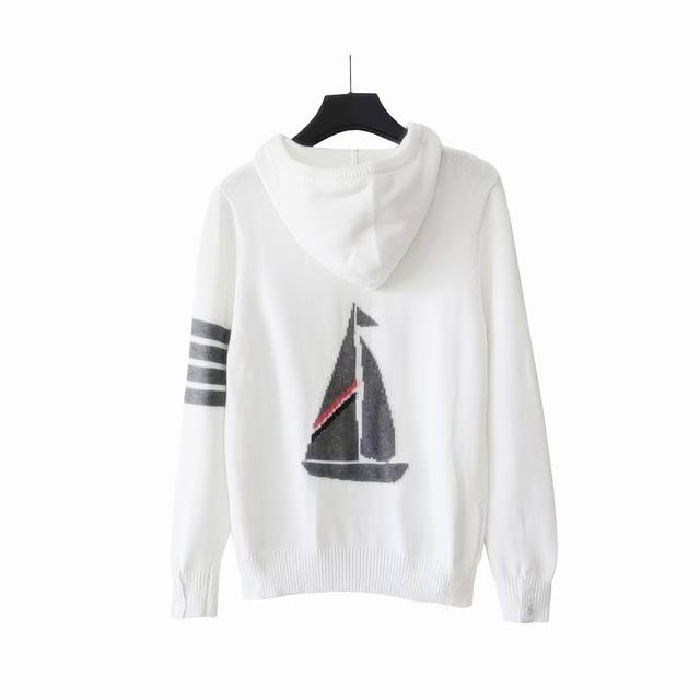 Real shot details + size chart Thom Browne.Tb four-stripe sailboat pattern zip-u