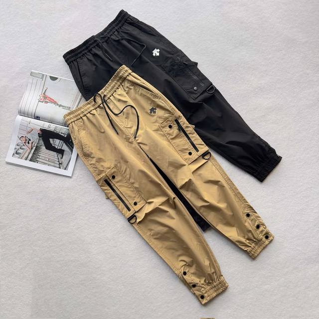 Descente Overseas Limited Edition Casual Cargo Pants, Functional Casual Pants Ex
