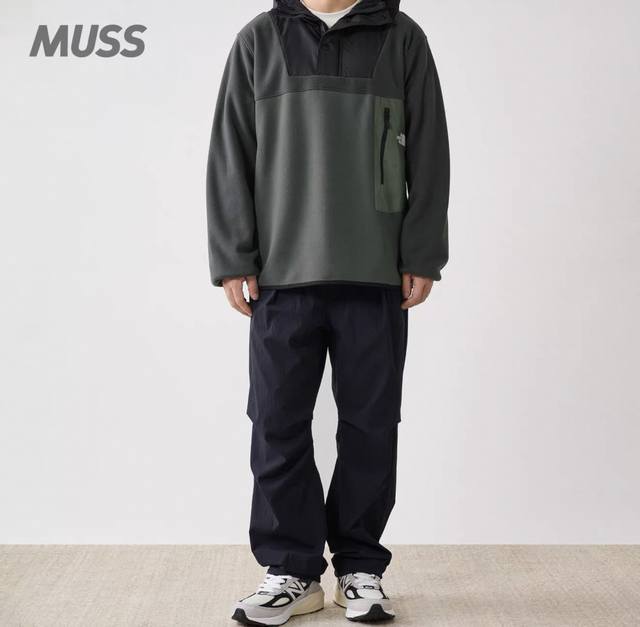 8096 Custom The North Face. The North Face is an outdoor brand founded in the Un