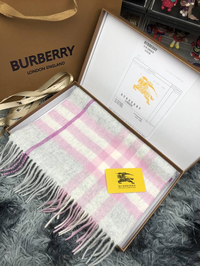 Burberry Cashmere Scarf Top-Tier Version