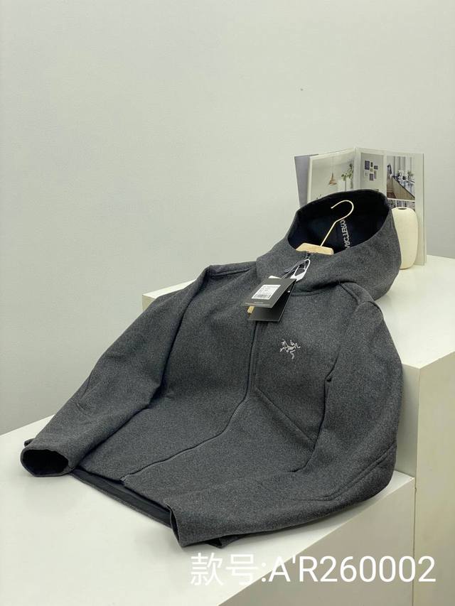 Price Available for 'Arc's Autumn/Winter New Business Casual Hooded Wool Outdoor