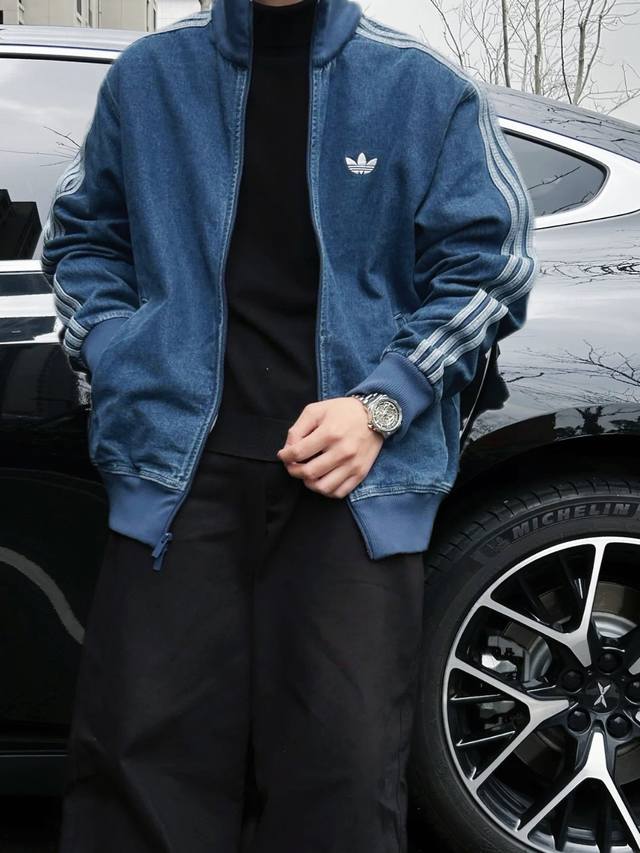 Price Drop! 2025 Autumn/Winter New Adidas Originals Retro Zip-Up Three Stripes W