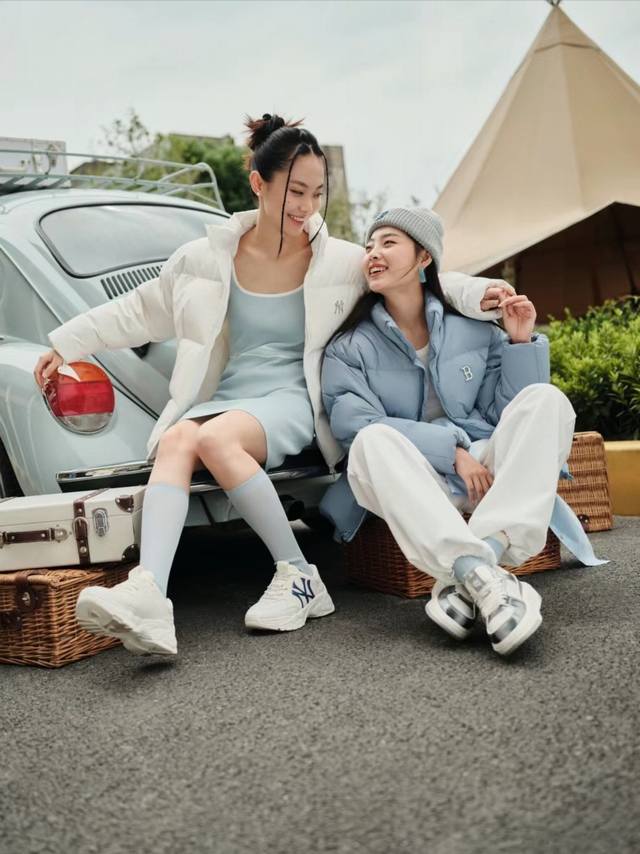 Mlb Yankees Ny Basic Silicone Logo Stand Collar Short Couple Down Jacket, Nation