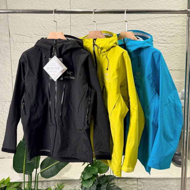 Featured Arc'Teryx Alpha SV 7 Unisex Hardshell Jacket, Couple Style, Suitable fo