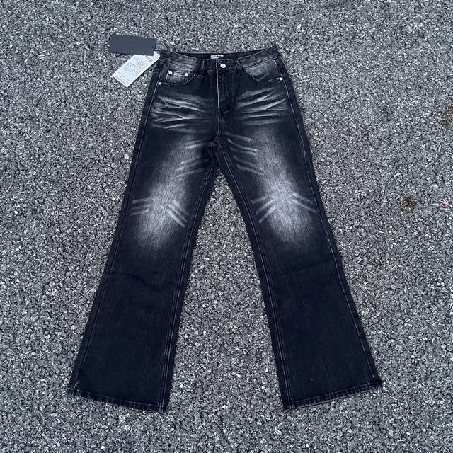 Style No. E20 Wearing this year will definitely make you rich! Enfants Riches De