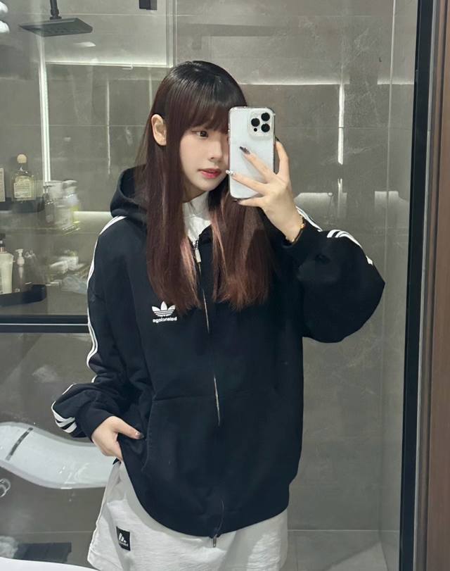 Special Offer Stock: M 2 Balenciaga