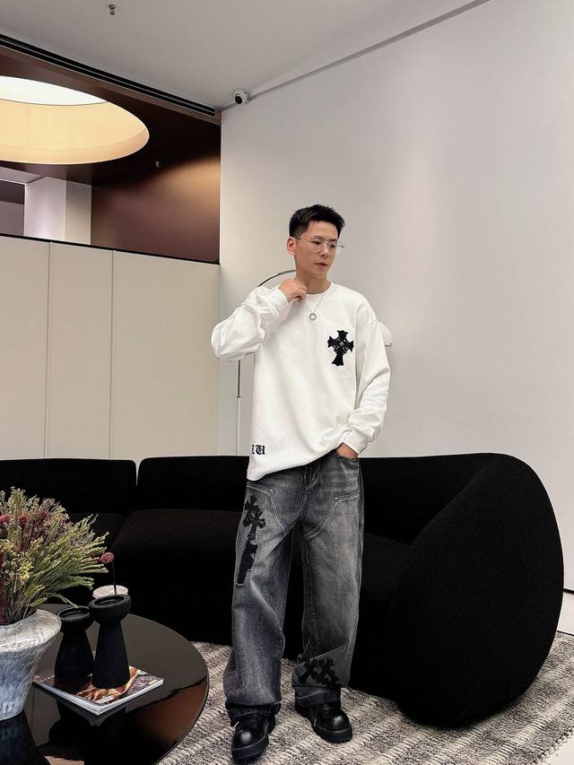 Clothes, Pants. Chromehearts Crew Neck Long-Sleeve Shirt - Quality Guaranteed! M