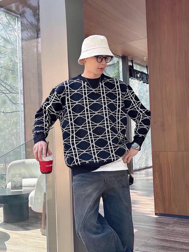 Vtaenlitn Haute Couture Valentino Autumn/Winter Haute Couture Urban Style Classi