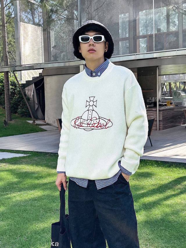 New Arrival Vv Vivienne Westwood 3D Embroidered Logo Pullover Crew Neck Sweater