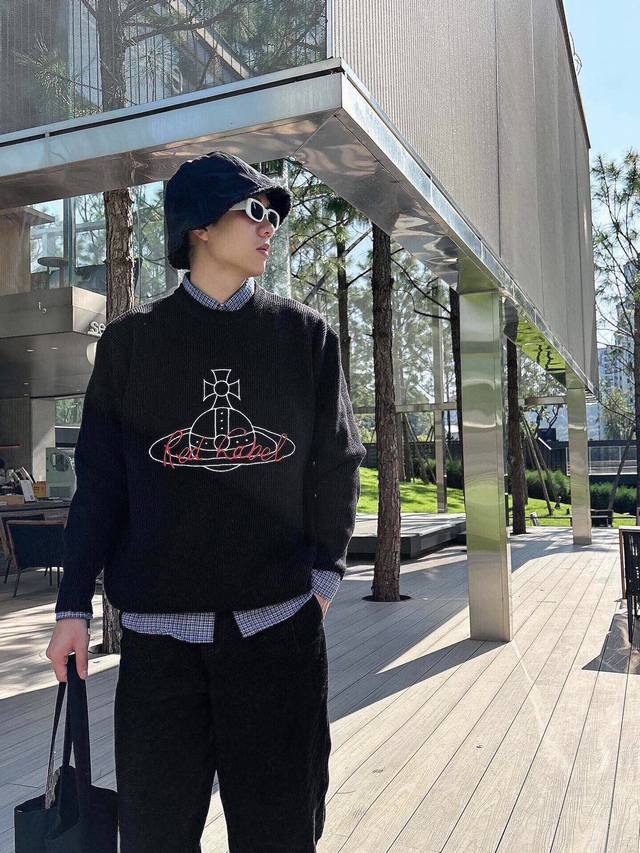 New Arrival Vv Vivienne Westwood 3D Embroidered Logo Pullover Crew Neck Sweater