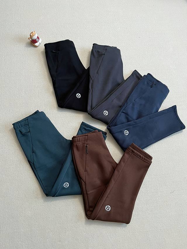 Order No. 10295. Lulu Nano Fleece Couple High-Waisted Mid-Length Sports Casual P