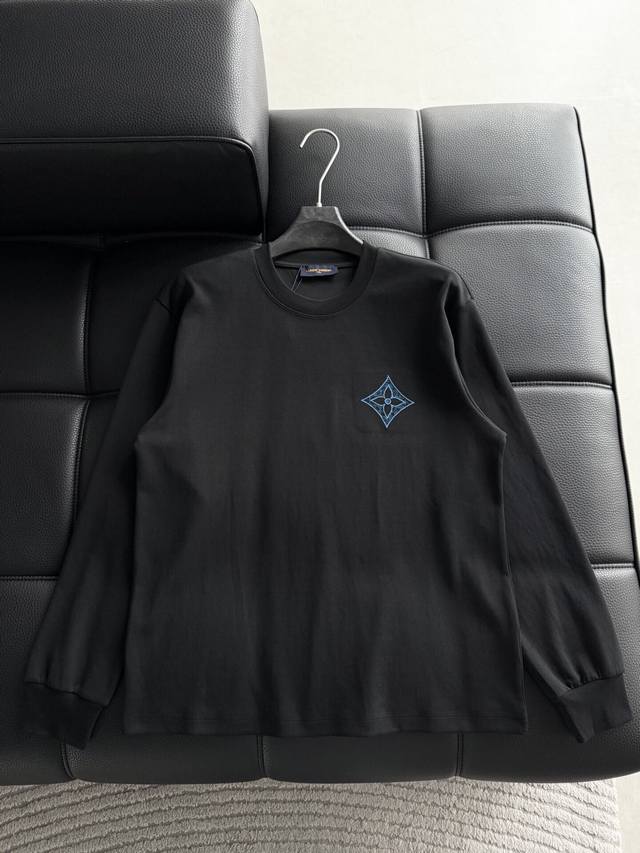 New arrival from Louis Vuitton, latest boutique style, long-sleeved high-end cus