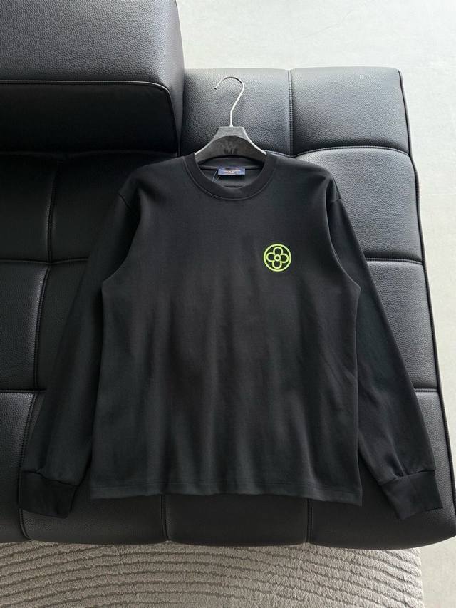 Lv New Arrival, First Release, Latest Style from Official Stores: High-end custo