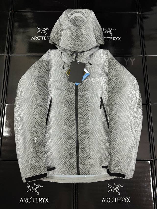 Top Quality Arc'teryx Walkgently Newest 25Ss Year of the Snake Collaboration Bet