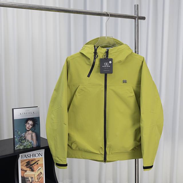 Kolon Sport Obli-K Waterproof, Windproof, Breathable, Abrasion-Resistant Hardshe