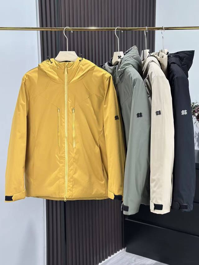 Kolon Sport Outdoor Couple Cotton Jacket, currently unavailable in stores. Mult