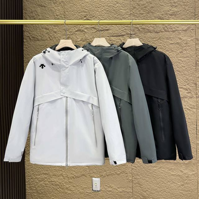 Descente 2025 Winter New Arrival, Outdoor Men's Thick Hooded Cotton-padded Jack