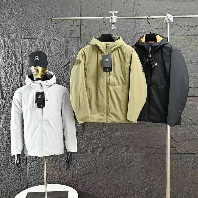 Kailas Men's Winter Hooded Cotton Jacket, featuring an embroidered logo, a comfo