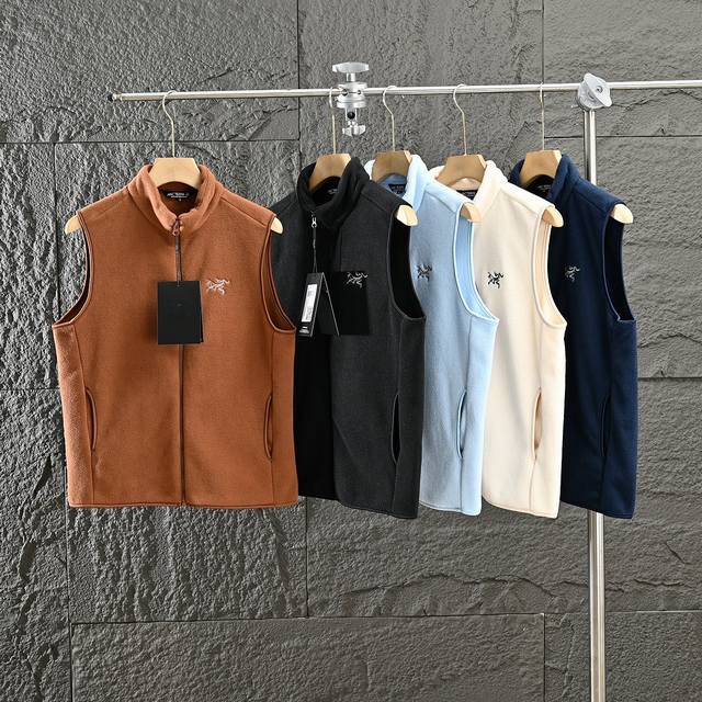Arcteryx 25Ss Autumn New Embroidered Fleece Stand Collar Vest! Featuring a clas